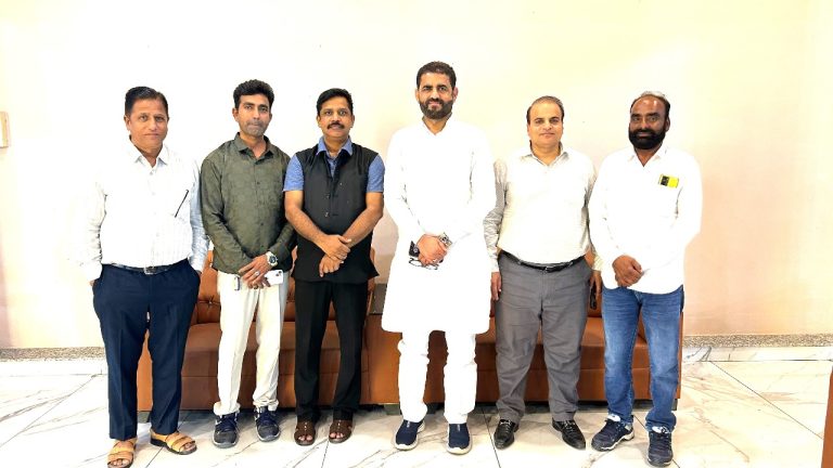 Prof. Dr. Ripu Ranjan Sinha with Ameen Pathan